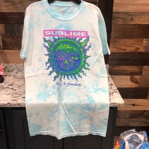 Hot Topic SUBLIME TEE SHIRT